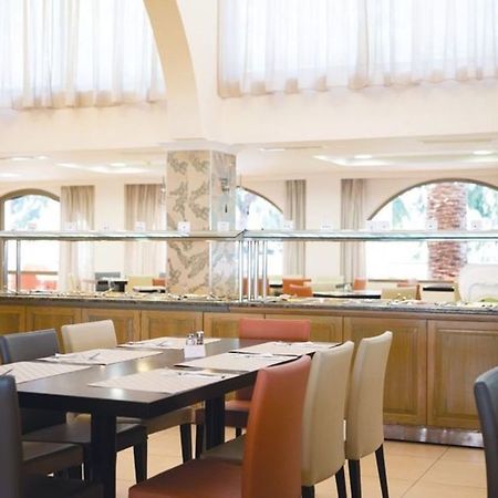 Ialyssos Bay Hotel Ялисос Екстериор снимка