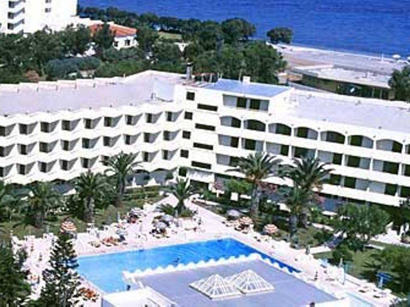 Ialyssos Bay Hotel Ялисос Екстериор снимка