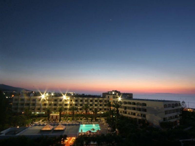 Ialyssos Bay Hotel Ялисос Екстериор снимка