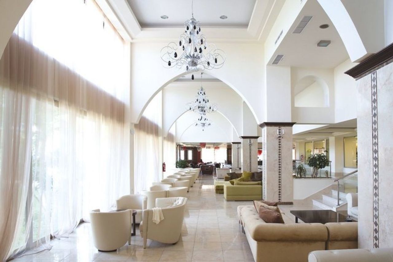 Ialyssos Bay Hotel Ялисос Екстериор снимка