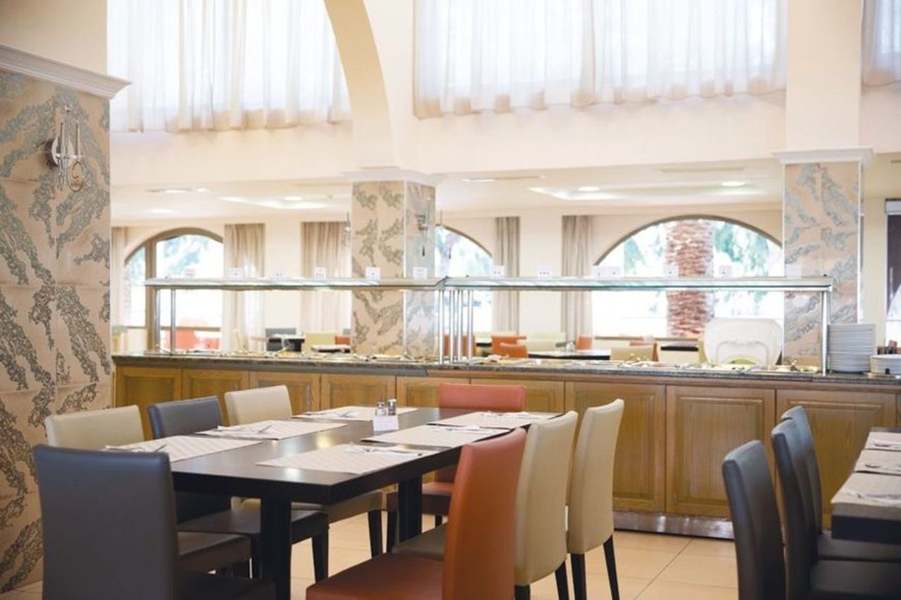 Ialyssos Bay Hotel Ялисос Екстериор снимка